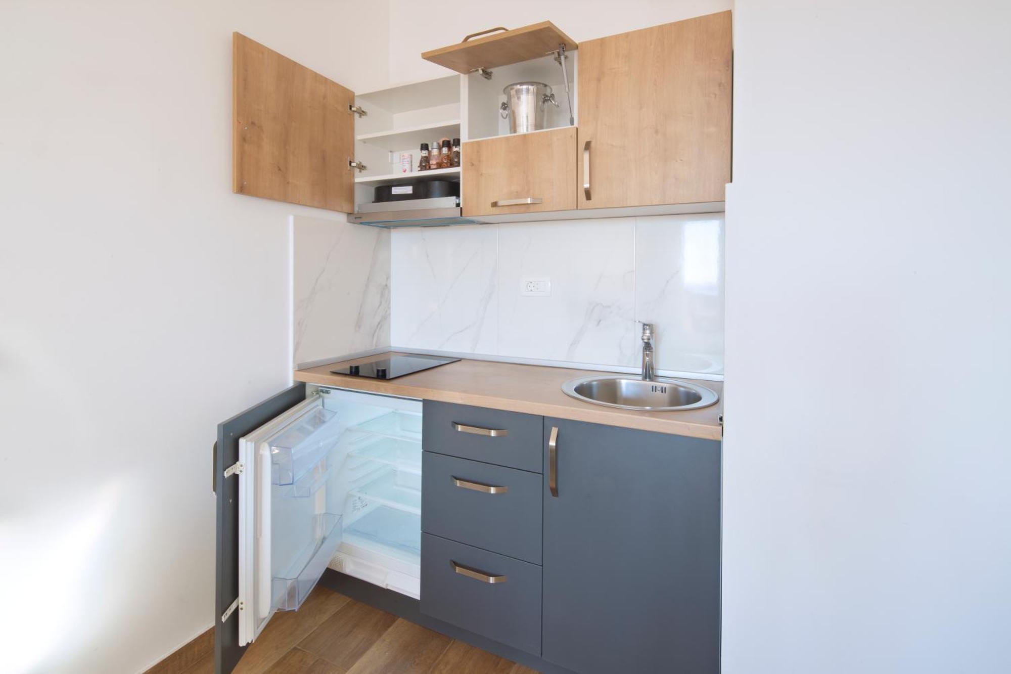 Lazy Hill Apartment