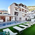 Villa Lazy Hill