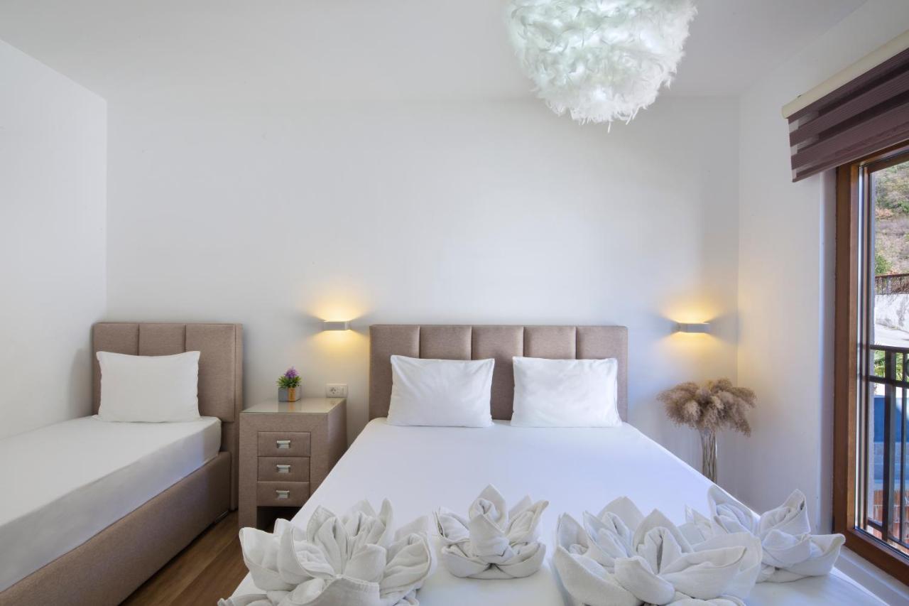 Lazy Hill Apartment Budva