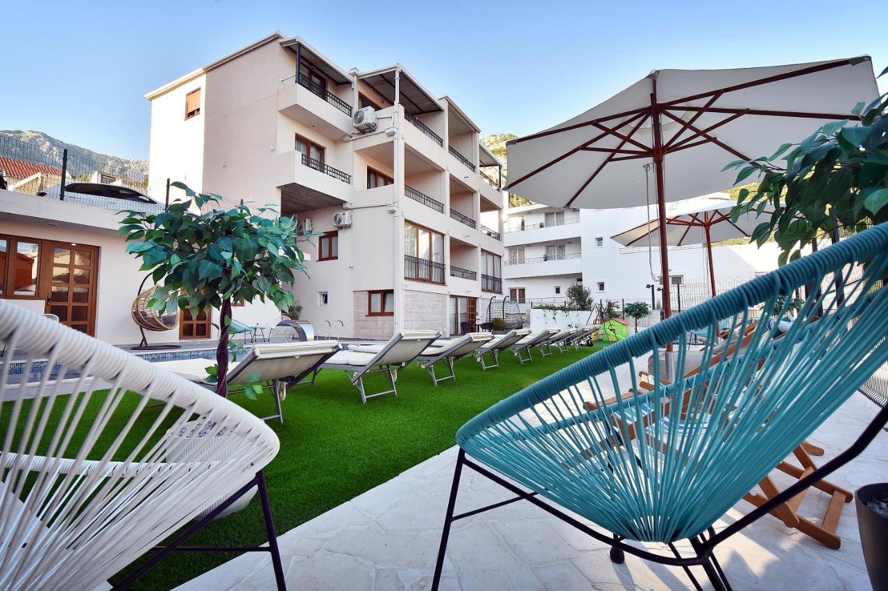 Lazy Hill Budva
