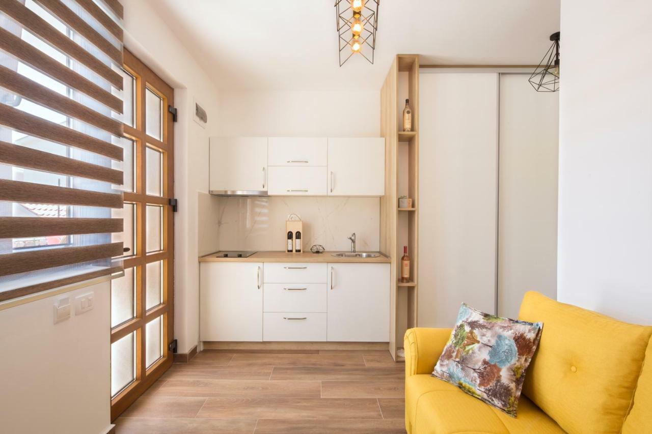 Lazy Hill Apartment *