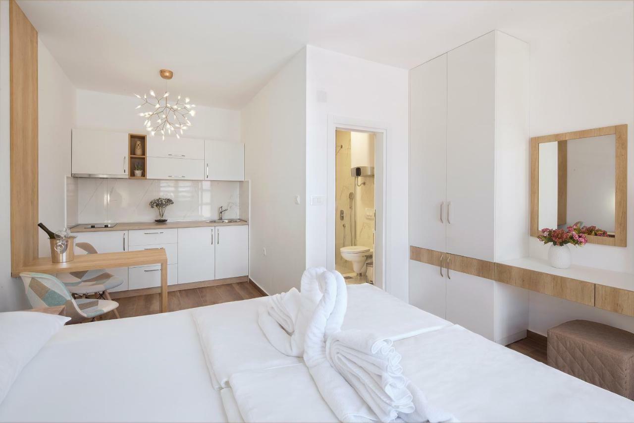 Lazy Hill Apartment
